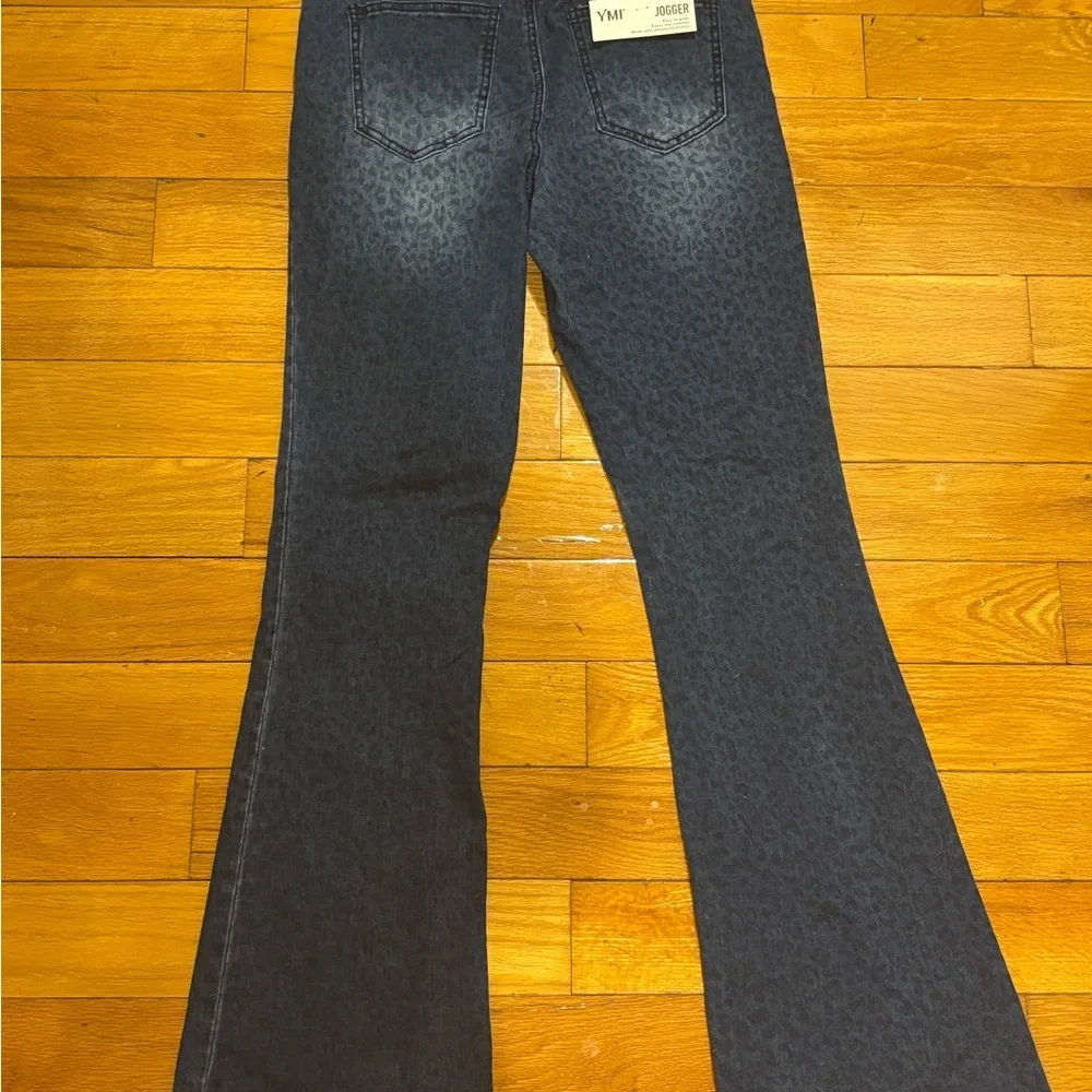 YMI NWT SIZE SMALL - Picture 2 of 4